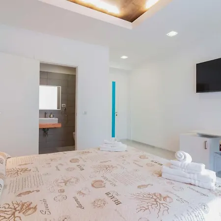 Petrarca Venti - Eja Sardinia Penzion 3*
