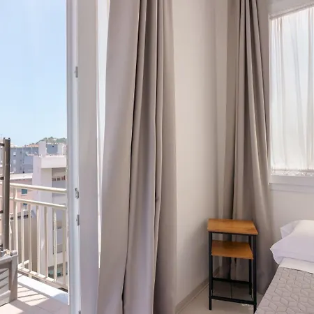 Petrarca Venti - Eja Sardinia Penzion Cagliari