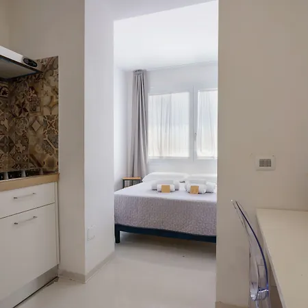 Petrarca Venti - Eja Sardinia 3*