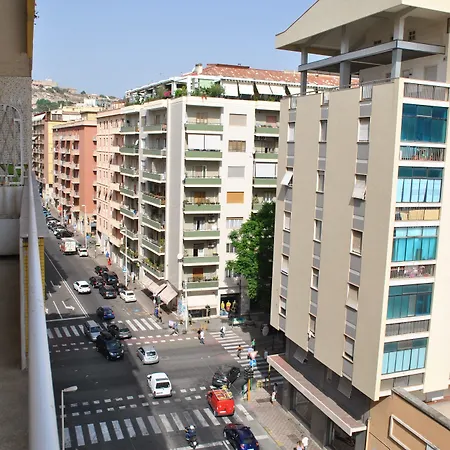 Petrarca Venti - Eja Sardinia Penzion Cagliari