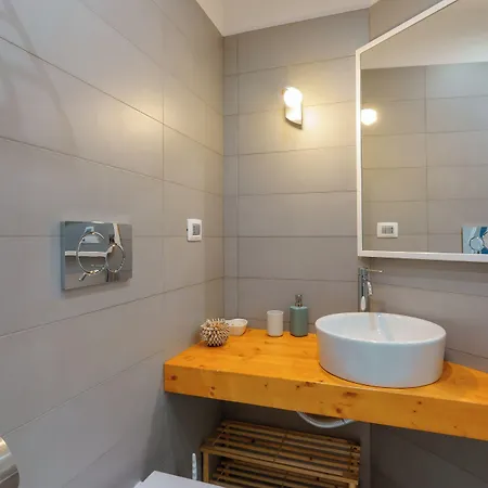Petrarca Venti - Eja Sardinia 3*
